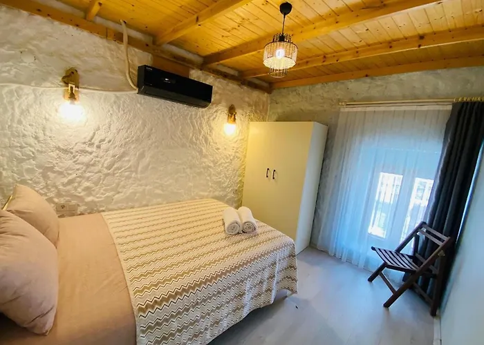 Sim Place Müsatakil Duplex House Villa Alaçatı